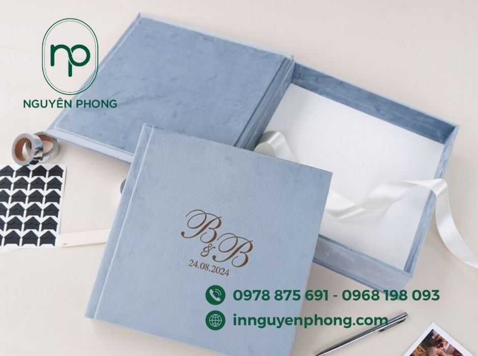 in-hop-qua-giang-sinh-theo-yeu-cau
